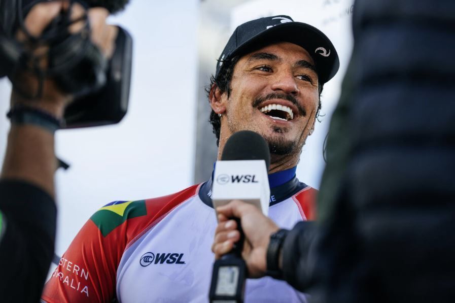 Medina sobe no ranking e Brasil domina top-5 da WSL após etapa de Fiji