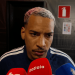 Matheus Pereira discorda da arbitragem e diz que Cruzeiro avançaria sem expulsão