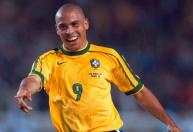 Ronaldo completa 50 anos: relembre a carreira do Fenômeno