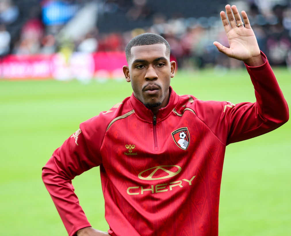 Liverpool monitora Rayan, do Bournemouth, e pode fazer investida, diz jornal