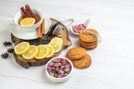 Além de bebida, o chá pode ser usado como ingrediente em receitas doces e salgadas.