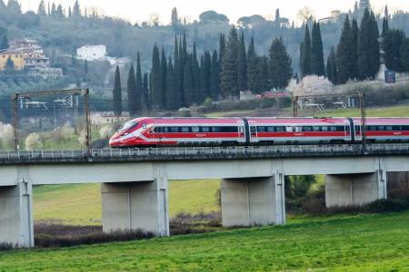 Trem Frecciarossa fará operações diretas entre Munique, Milão e Roma a partir do verão europeu de 2027