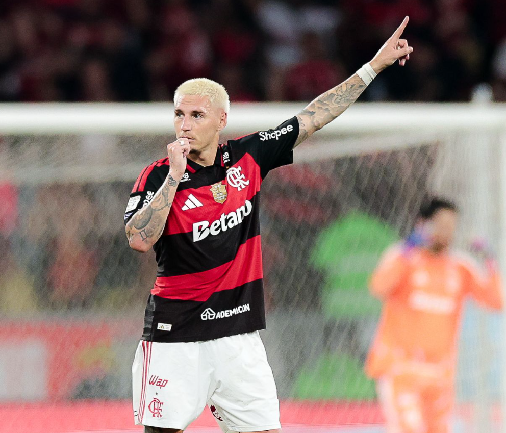 Flamengo chega a 76% de título no Brasileirão e deixa Palmeiras longe