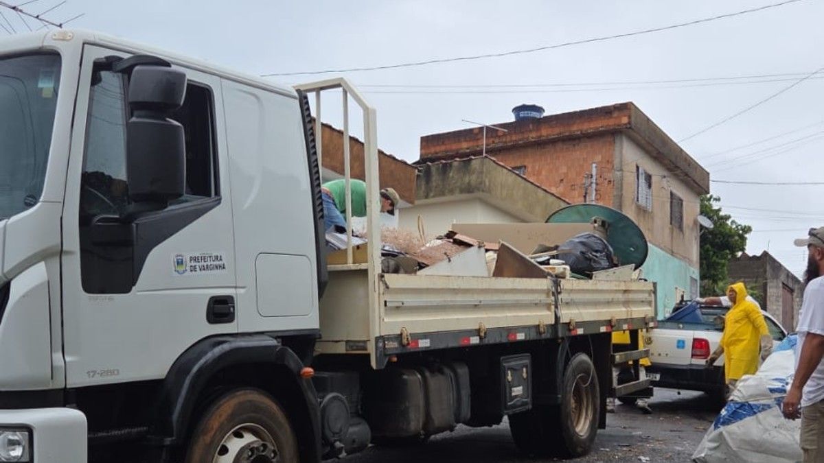 Varginha realiza mutirão semanal de combate à dengue no Vila Ipiranga e Três Bicas