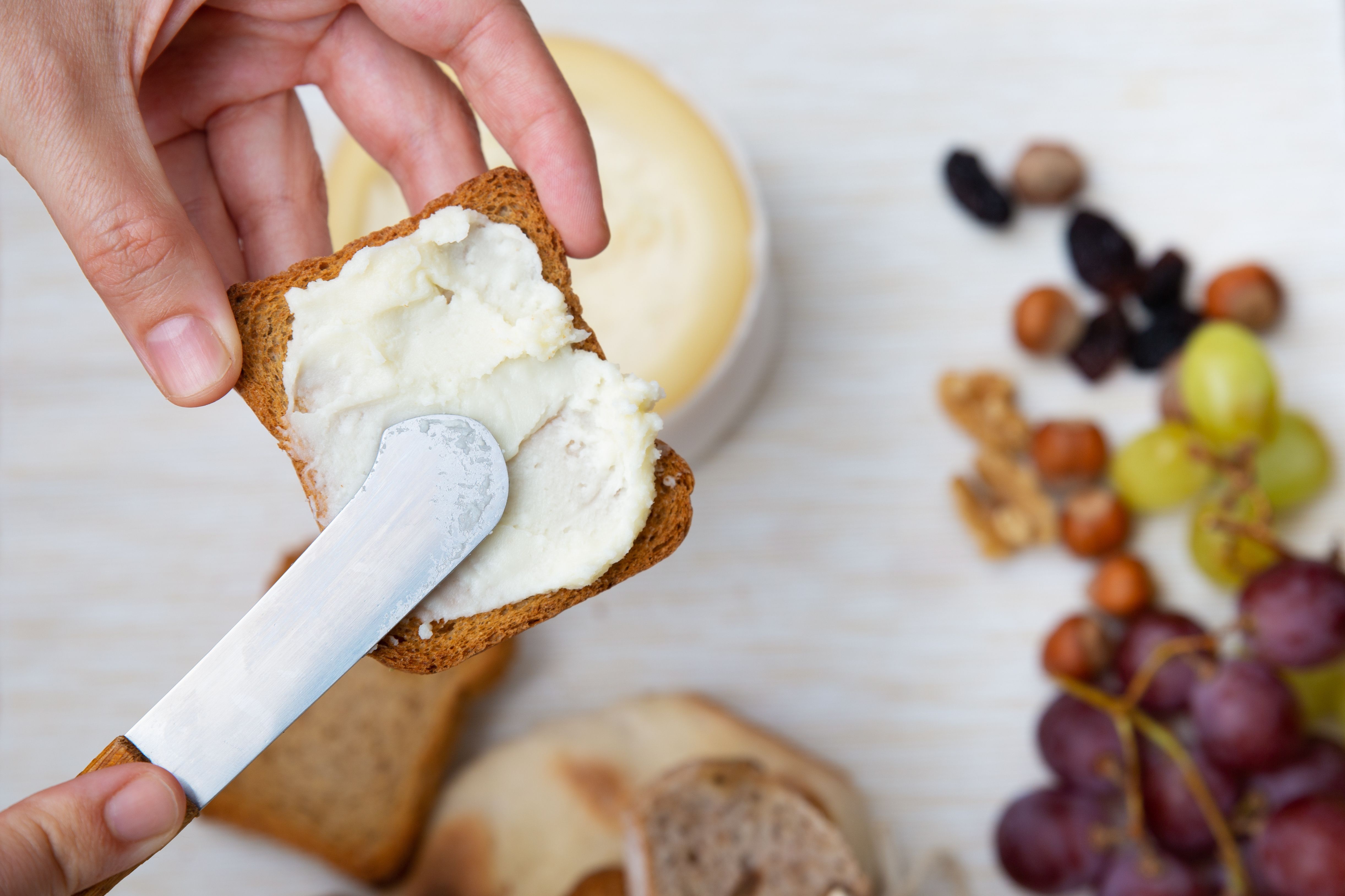 Como fazer requeijú vegano de castanha-de-caju em casa