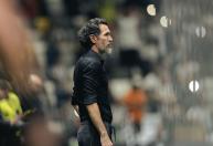 Barba descarta vantagem técnica do Atlético no sintético e dispara: 'Não decide partida'