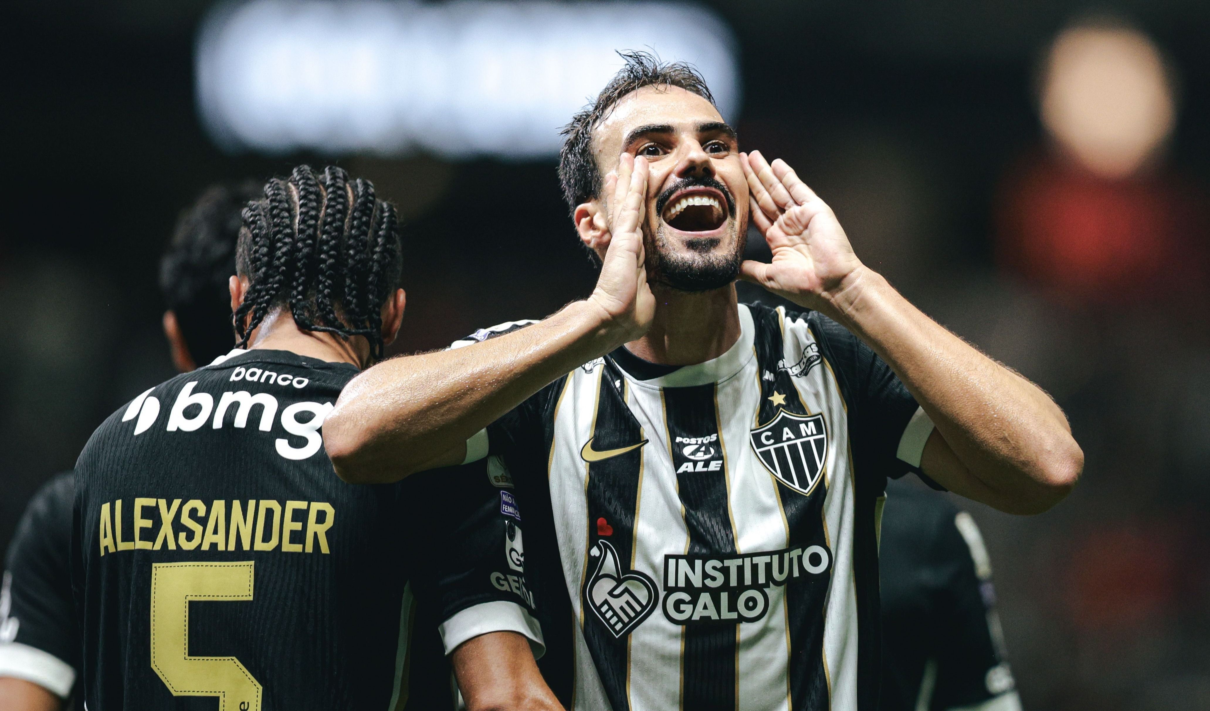 'Mistão' do Atlético vence Coritiba, ganha duas posições, e entra no G5 do Brasileiro