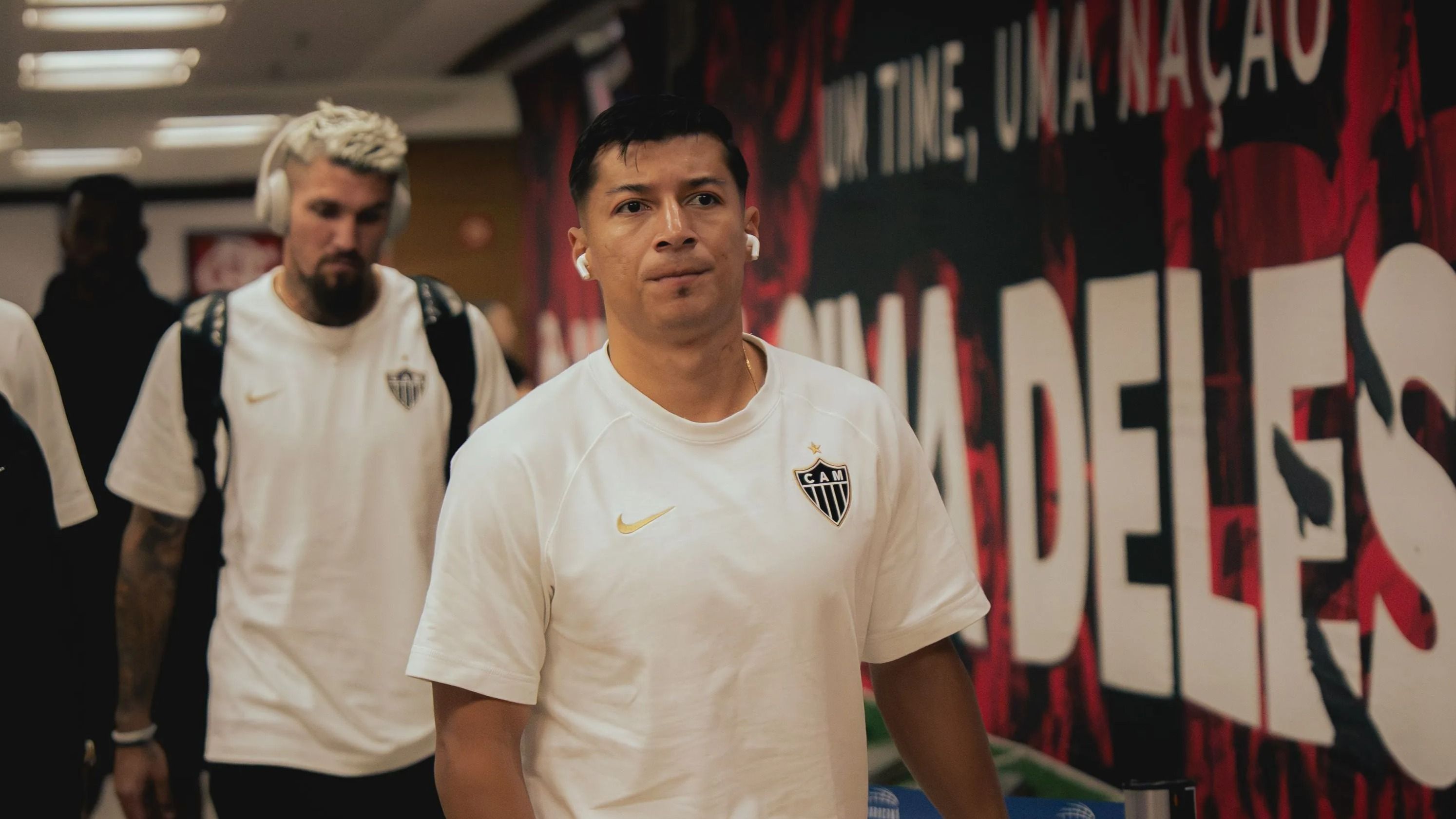 Escalação do Atlético: Barba surpreende e monta time 'sem atacantes' para encarar Flamengo