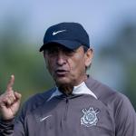 Corinthians soma recusas para cargo de técnico após demissão de Fernando Diniz