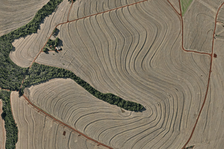 Redimensionamento de terraços favorece a conservação do solo com uso de geotecnologia