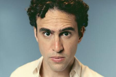 Zeca Veloso estreia show com Orquestra SESIMINAS em BH
