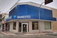 Banco do ES abre 936 vagas para nível médio com salários de até R$ 5,6 mil