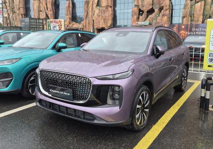 Lepas L8 PHEV • Guilherme Silva