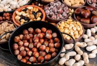 Como descascar castanhas assadas facilmente: o truque para remover a casca e a pele sem esforço