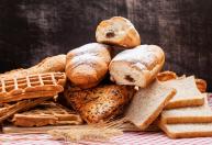 Pão de fermentação natural ou pão integral: qual fornece mais fibras e quais são as diferenças nutricionais?