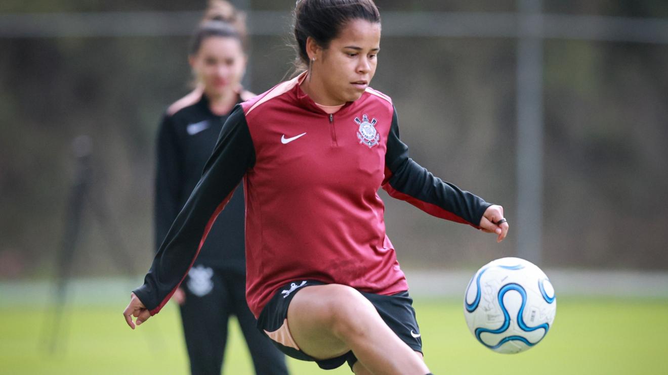 Corinthians quita pendências com elenco feminino em meio à Libertadores