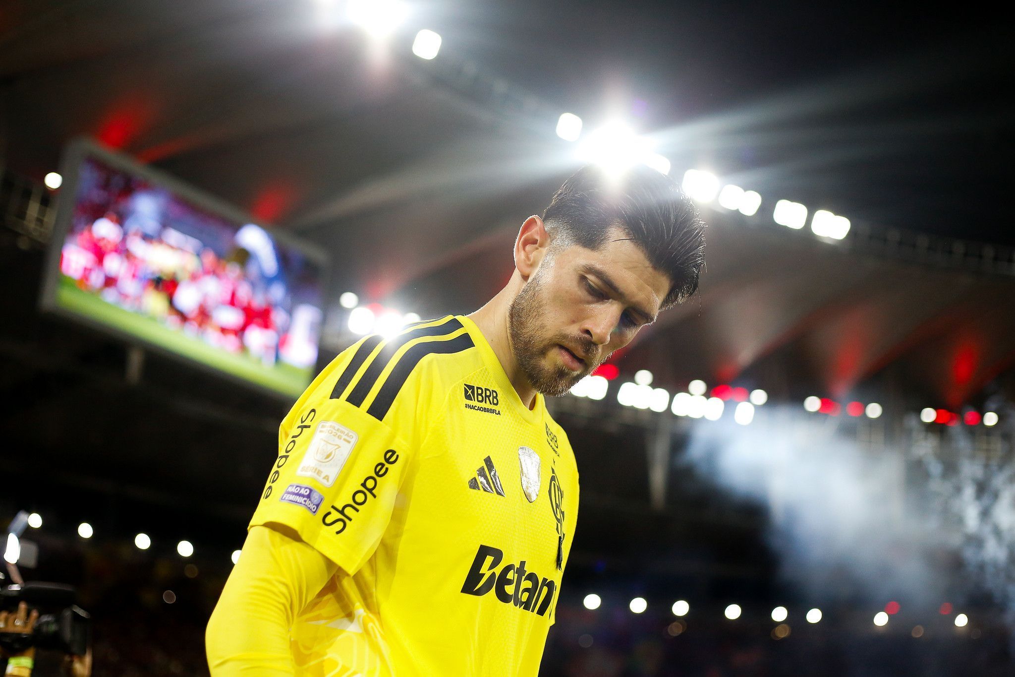 Rossi é direto sobre renovação com Flamengo: 'A gente acredita'
