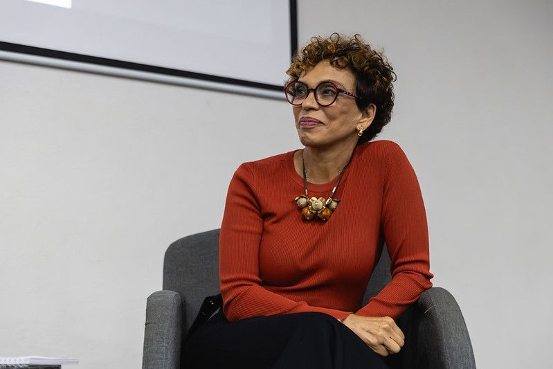 Marília Campos defende que exploração de terras raras não prejudique qualidade de vida nas cidades