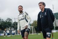Santos: veja o que Neymar disse para Cuca após expulsão contra o Bahia