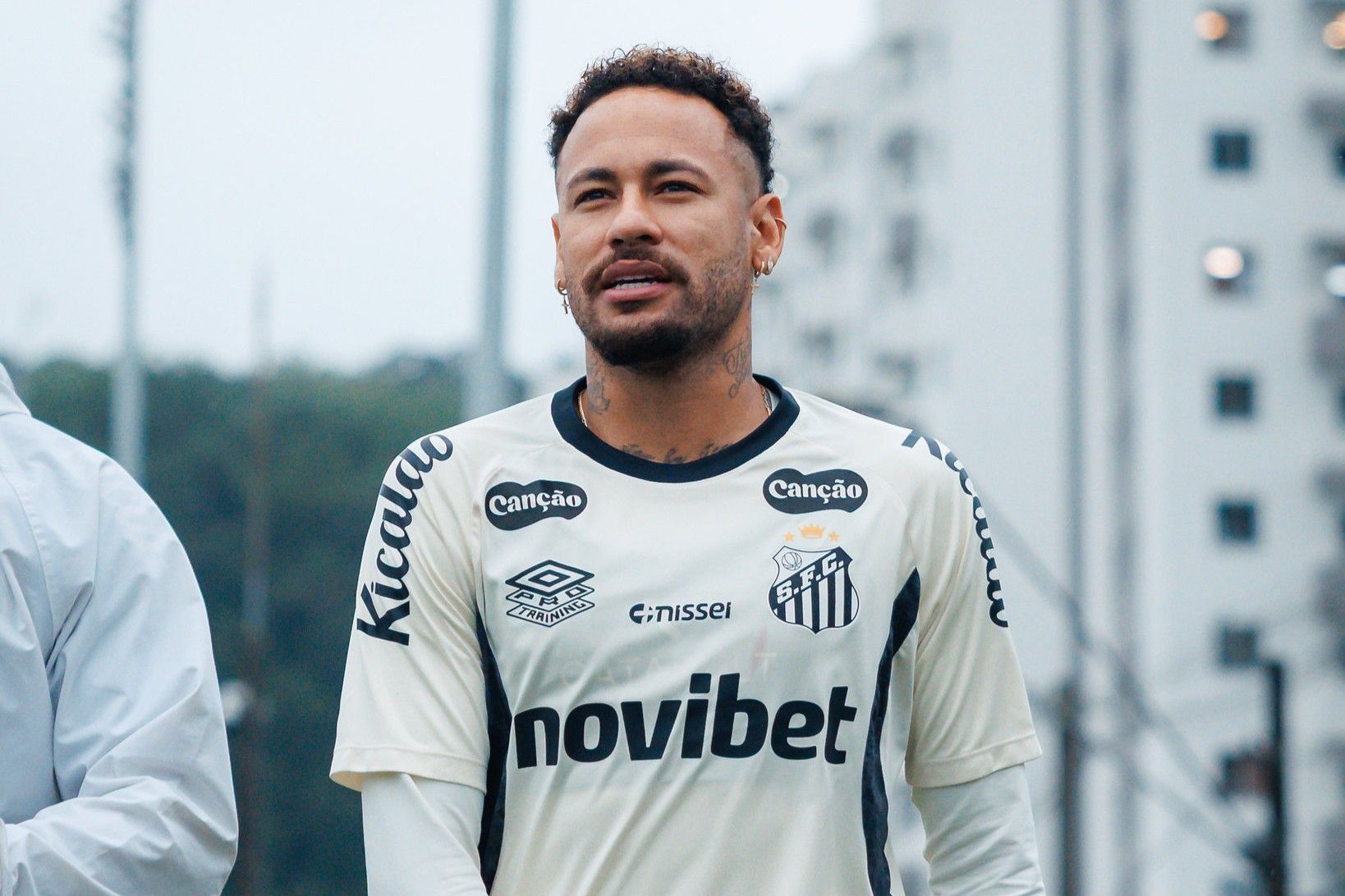 Santos: Cuca responde se Neymar deve jogar contra o Flamengo