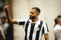 Atlético vive expectativa por Everson para reta decisiva da temporada