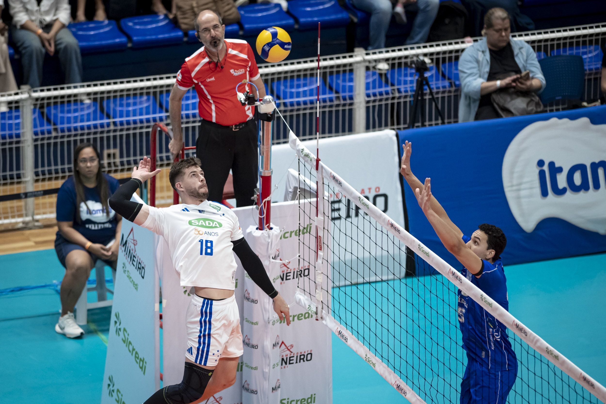 Vôlei: Sada Cruzeiro anuncia saída de ponteiro multicampeão para a Arábia Saudita
