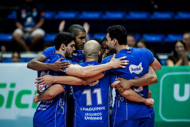 Vôlei: Minas atropela Sada Cruzeiro, mantém invencibilidade e assume liderança do Campeonato Mineiro