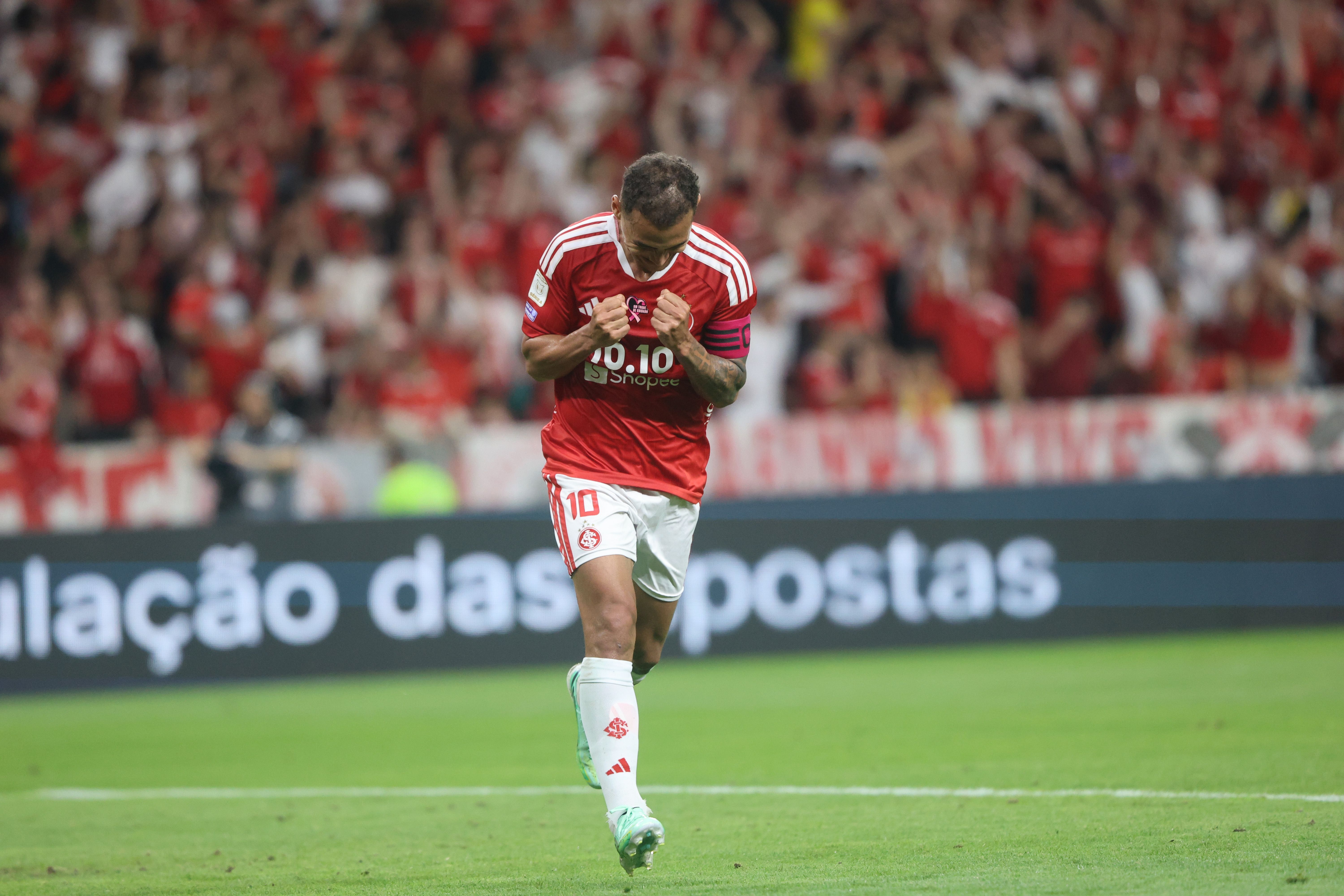Alan Patrick celebra vitória do Inter, projeta GreNal 455 e sequência da Série A