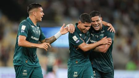 Savarino comemora um dos gols na vitória do Fluminense • Marcelo Gonçalves/Fluminense