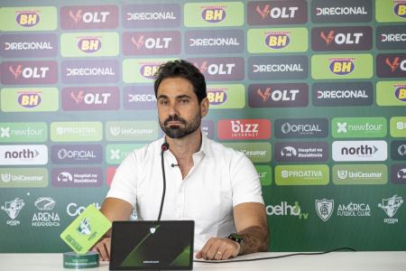 Paulo Assis, executivo de futebol do América