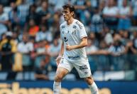 Santos perde volante para jogo contra o RB Bragantino