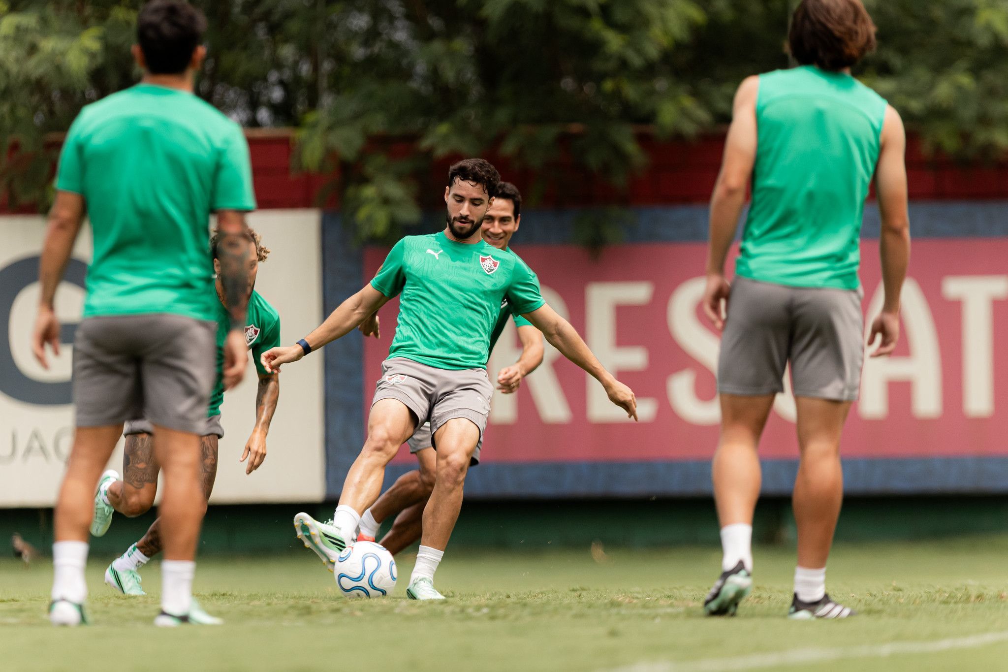 Martinelli, do Fluminense, passará por artroscopia  e não joga mais em 2026