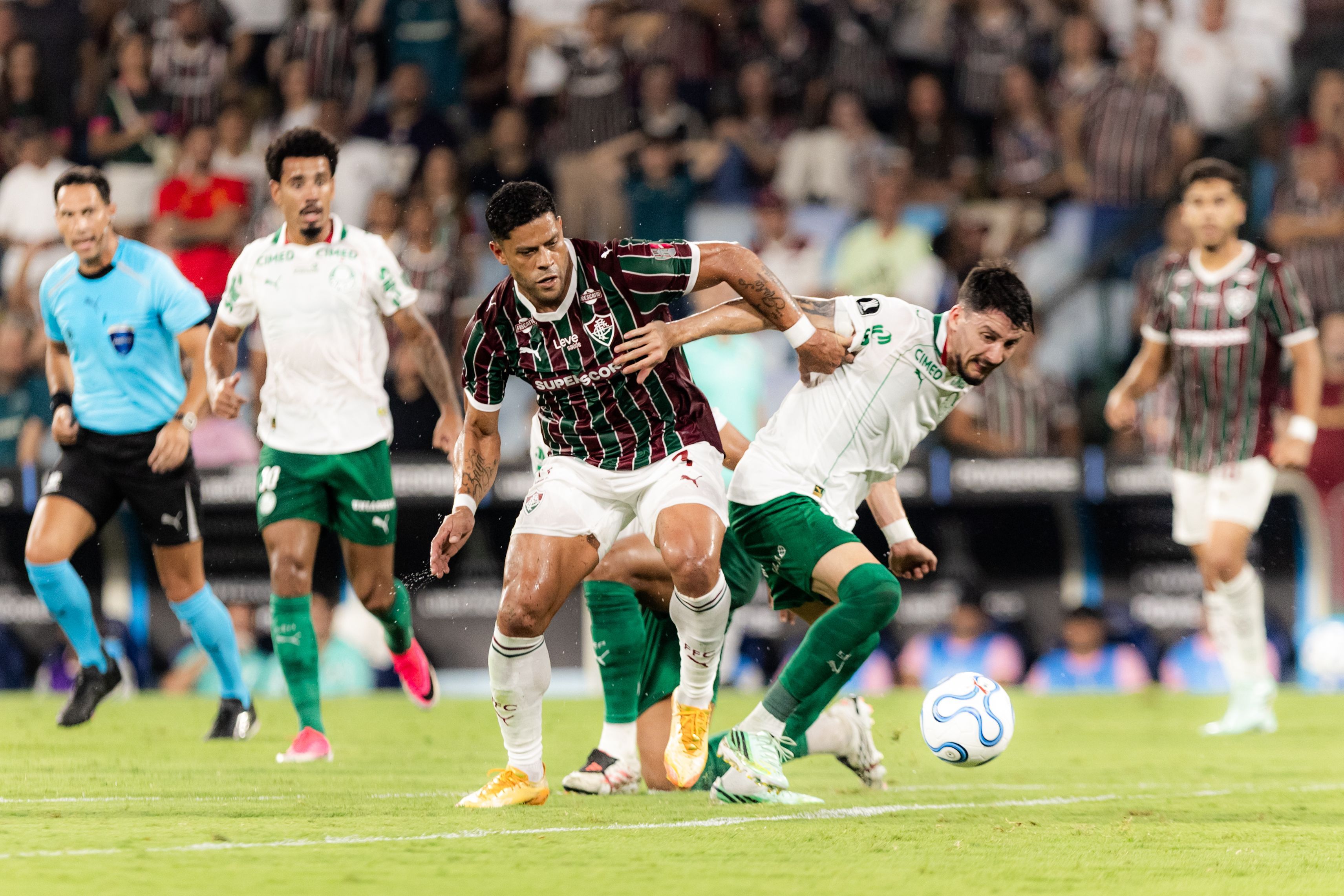 Hulk lamenta derrota para o Palmeiras, mas vê Fluminense ‘vivo’ na Libertadores
