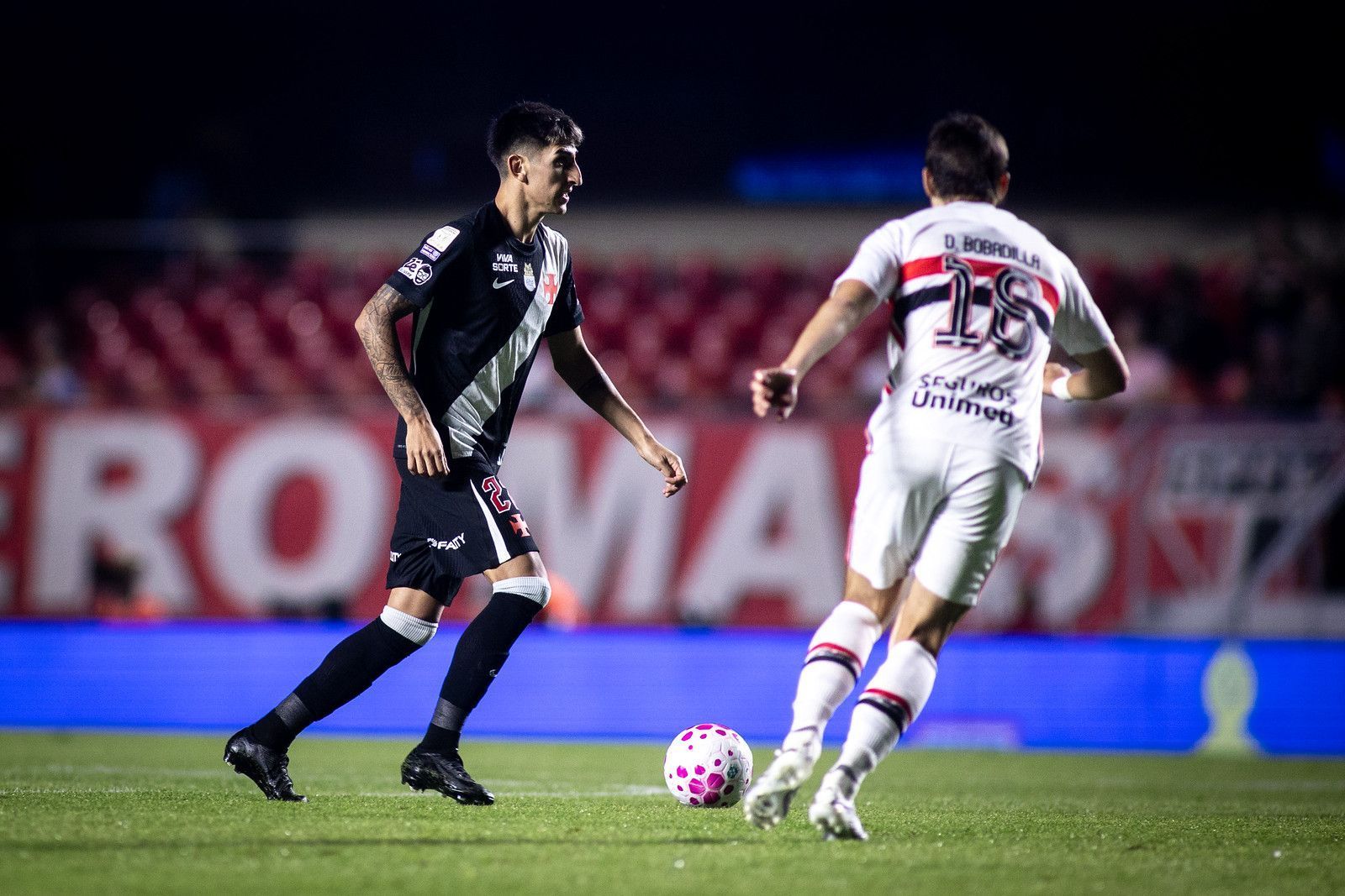 Mesmo com derrota, Vasco diminui risco de rebaixamento no Brasileiro