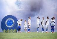 Artur Jorge rasga elogios à dupla do Cruzeiro após vitória sobre o Grêmio