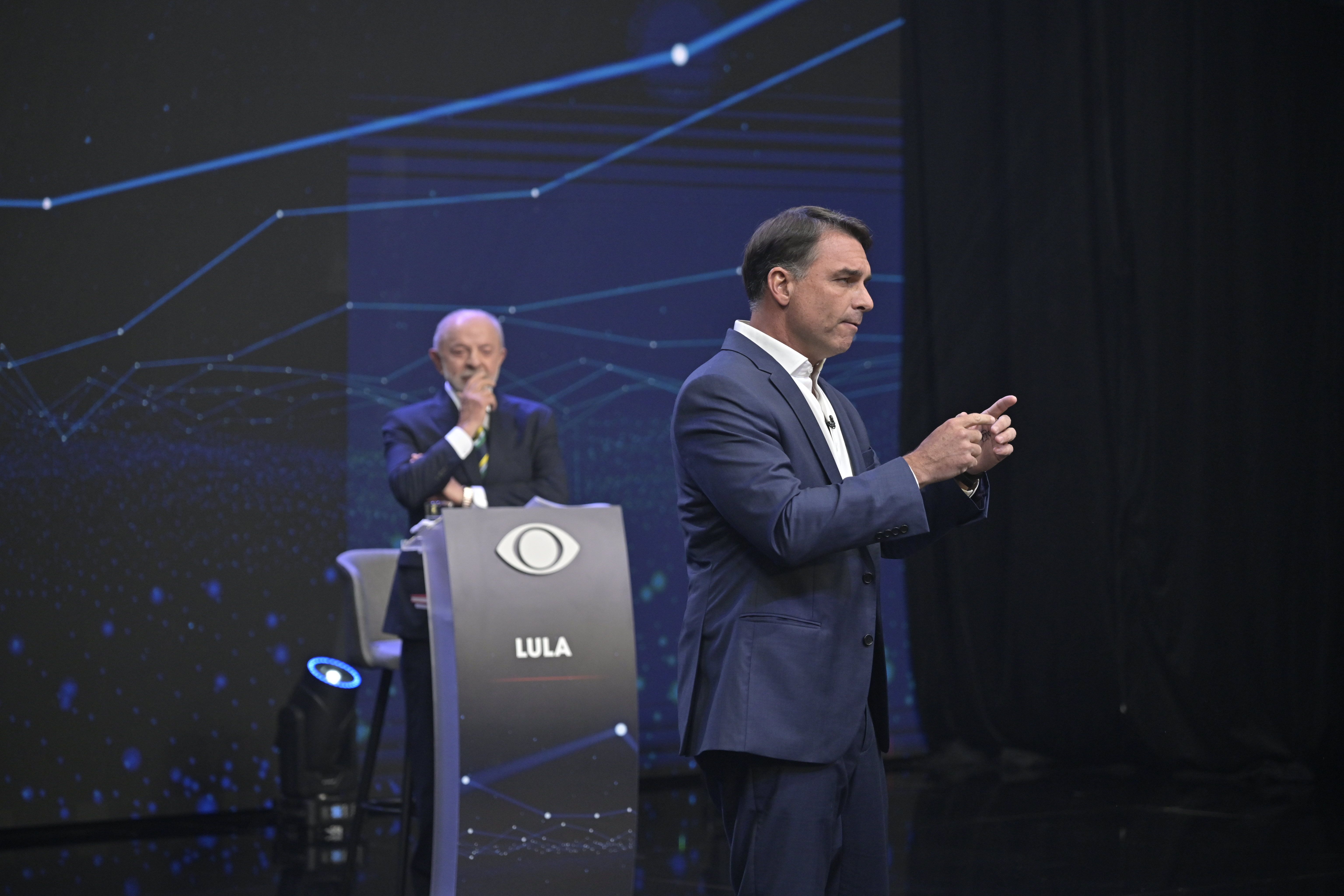 Nexus/BTG: Flávio Bolsonaro tem 50,3% dos votos válidos; Lula, 49,7% em 2º turno