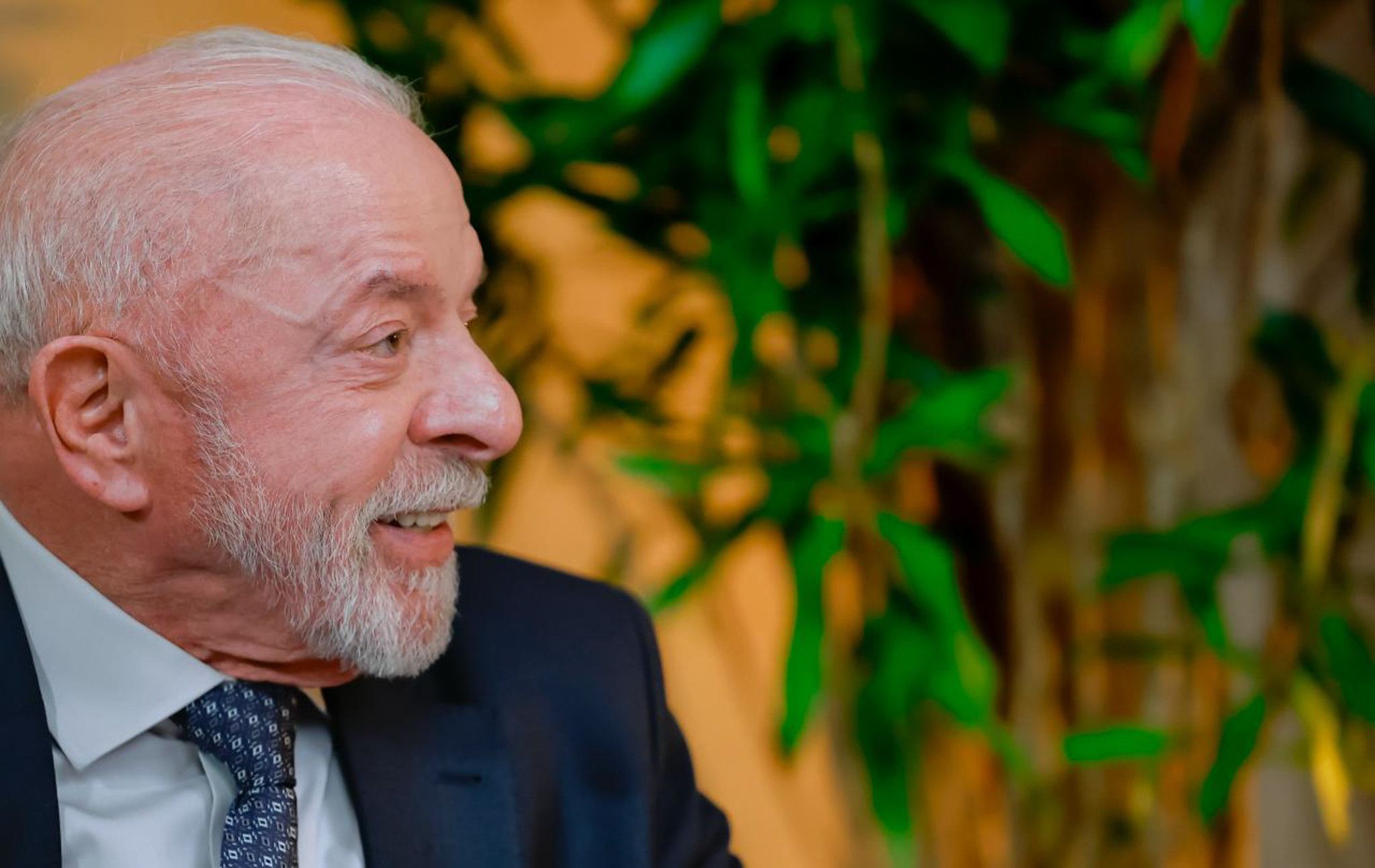 Lula envia PEC para garantir transporte público gratuito aos fins de semana