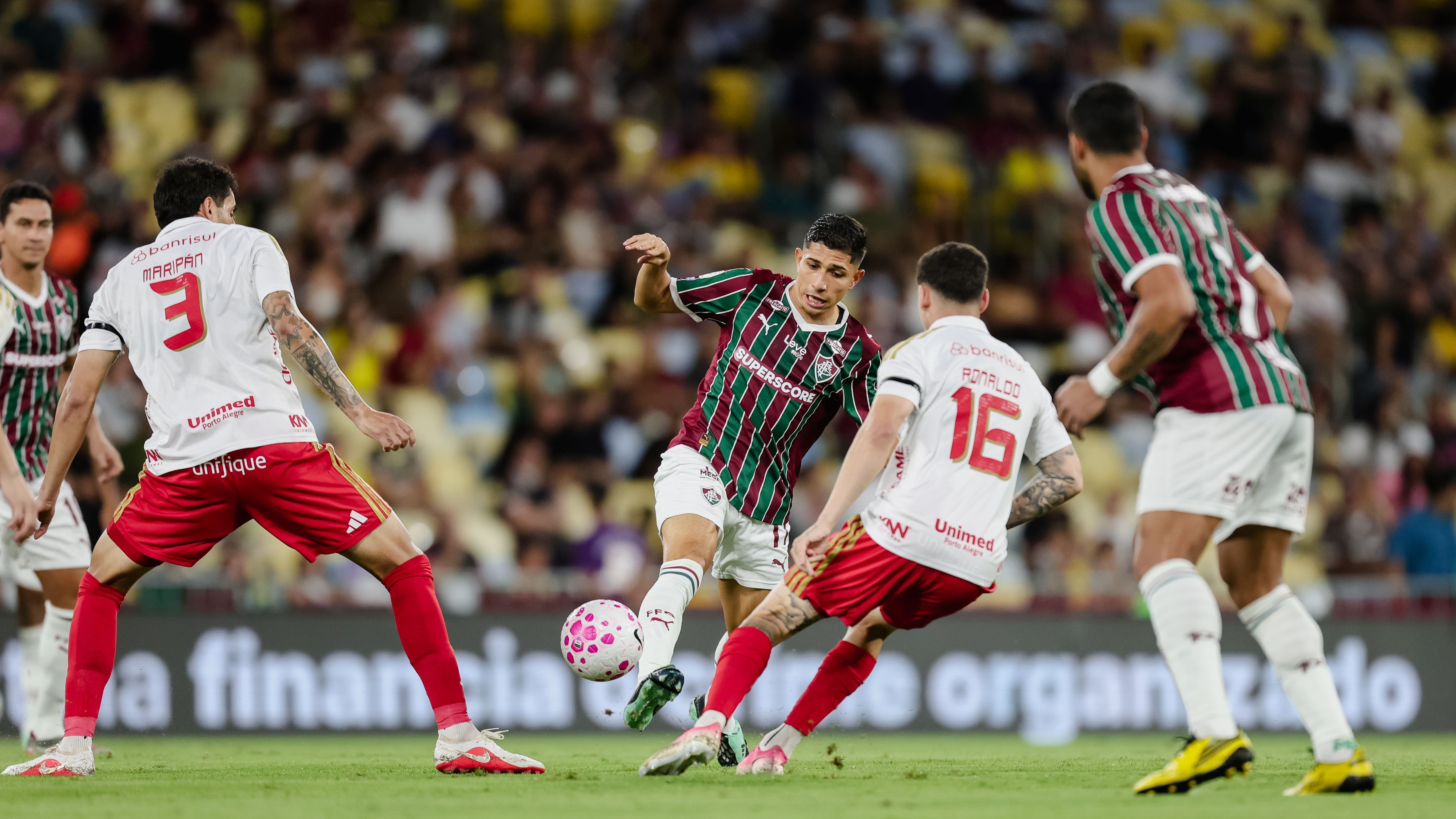 Fluminense atinge marca histórica com vitória sobre o Internacional