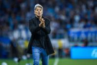 Renato Gaúcho revela que pediu a destaques do Grêmio para levarem o terceiro amarelo