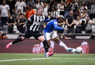Ex-Seleção detona atitude de Lyanco, do Atlético, em clássico com Cruzeiro: 'Papagaiada'
