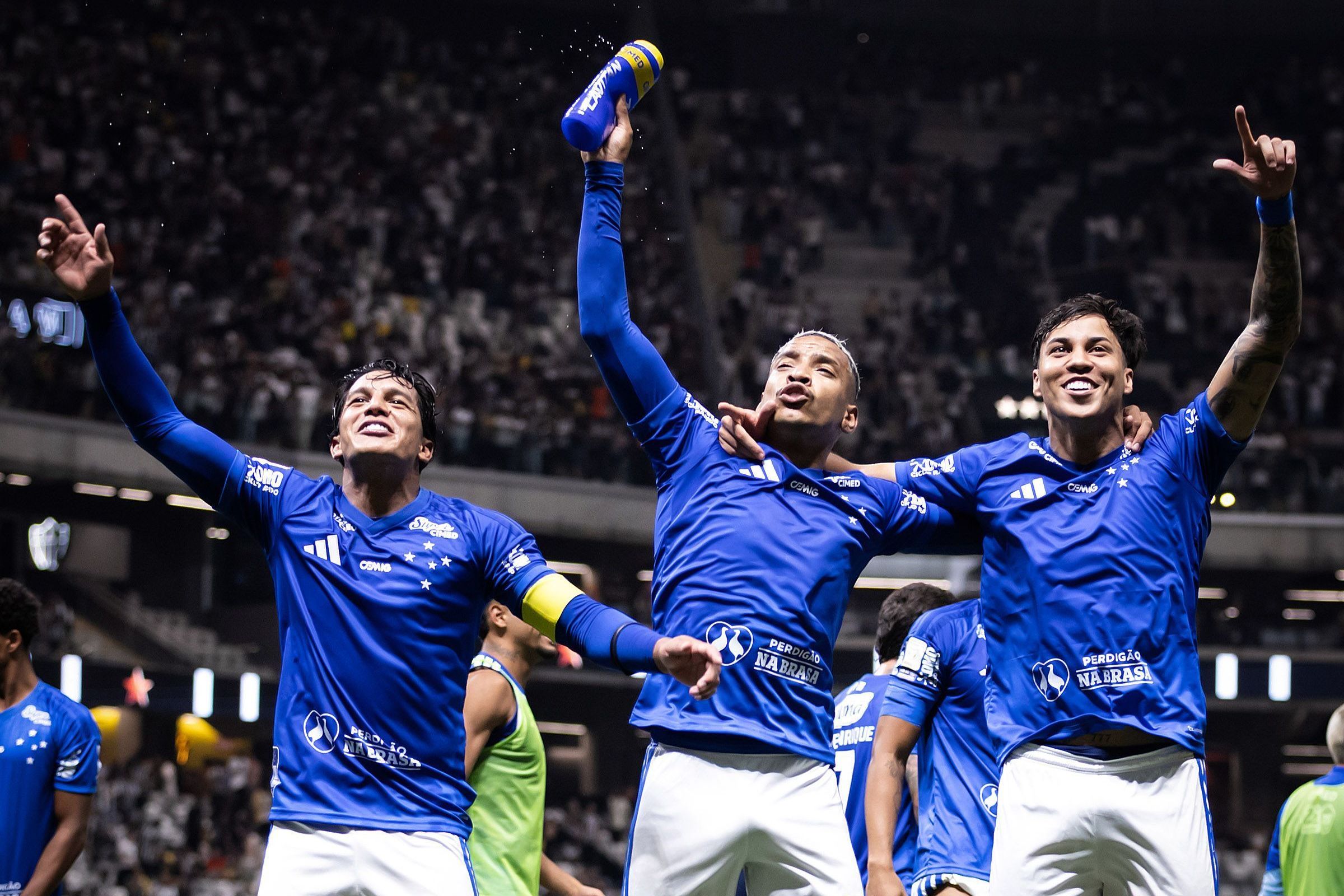 Comentarista reage ao retrospecto positivo do Cruzeiro na Arena MRV: 'Incomoda o Galo'