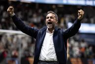 Artur Jorge exalta postura do Cruzeiro e dedica vitória à torcida: 'Jogamos por eles'