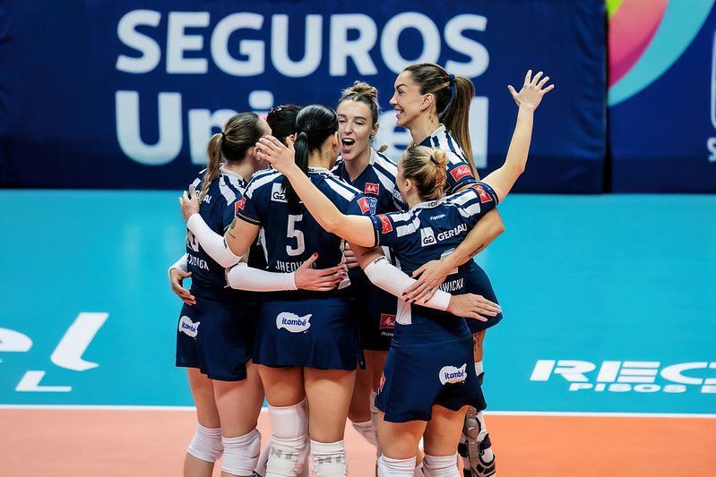 Minas atropela Brasilia e mantém invencibilidade na Superliga Feminina