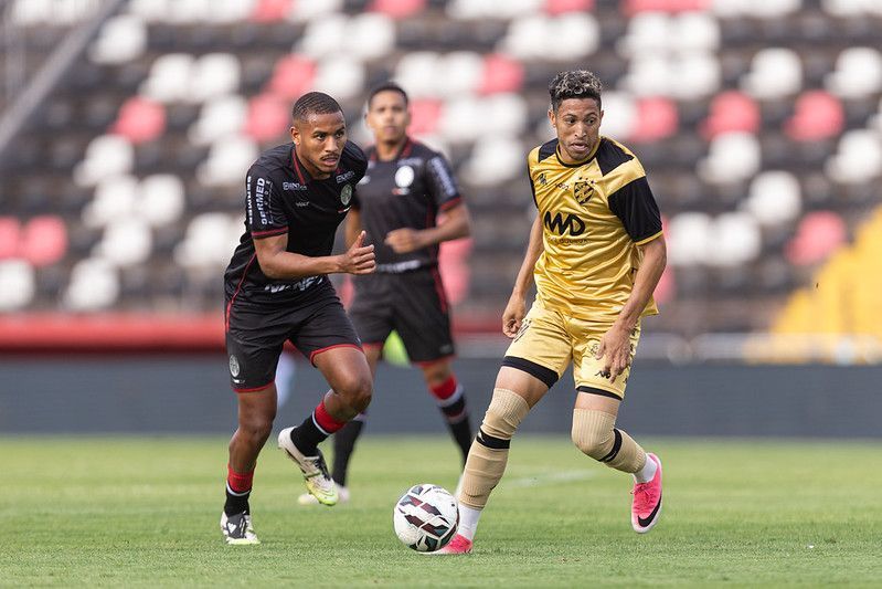 Sport empata com Botafogo-SP e se complica na luta por uma vaga no G6 da Série B