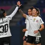 Corinthians brilha com goleada e avança à semifinal da Libertadores Feminina