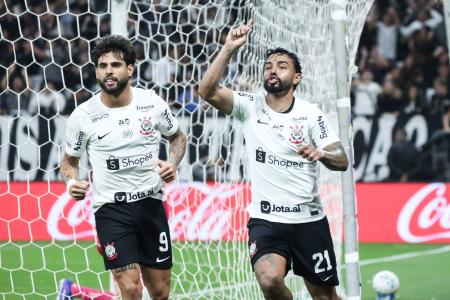Matheus Bidu anotou o primeiro gol do Corinthians na vitória sobre o Mirassol