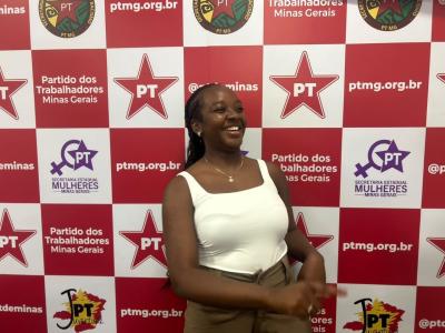 Ana Elisa concedeu entrevista na sede estadual do PT, em Belo Horizonte