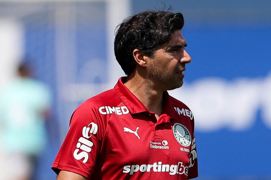 Palmeiras define logística para ter convocados contra o Bahia; veja casos