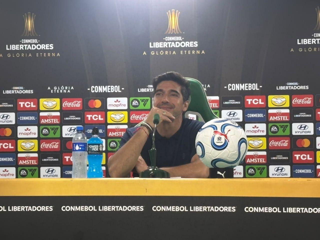 Abel desabafa e é direto sobre nova final de Libertadores no Palmeiras: 'Durmam bem'