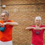 Após os 60 anos, veja 4 exercícios de poucos minutos que ajudam a preservar a massa muscular